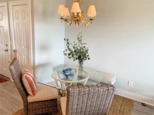 Driftwood Cottage - First floor OCEANFRONT beach retreat! Exceptional views, location and privacy condo