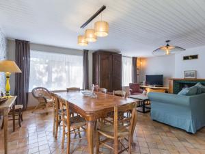 Maisons de vacances Gite Joue-sur-Erdre, 4 pieces, 5 personnes - FR-1-306-1166 : photos des chambres