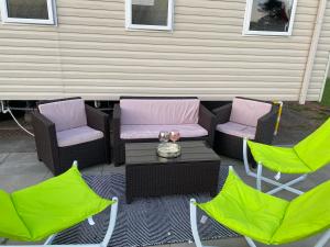 Deluxe 3 bedroom caravan in Havens Seton Sands Holiday Village,Wifi