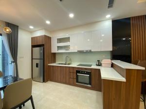 Asahi Luxstay - Golden Park Big corner Apartment with Cầu Giấy park view