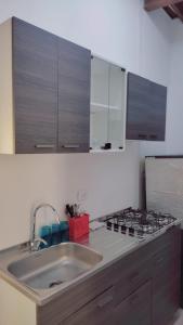 AMPLIO APARTAMENTO AMOBLADO SECTOR LAURELES-ESTADIO Paris