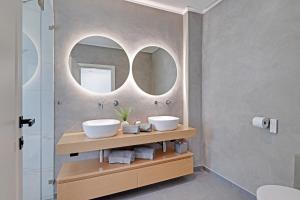 Big Cozy Luxury Pool Villa with childrens Zoo