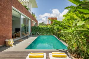 La Sierra, 3BHK Villas near Anjuna & Vagator Beach with Private Pool, Terrace, Garden, Kitchen & Security