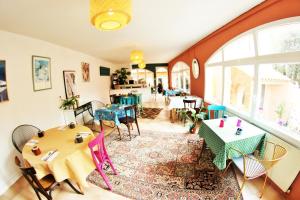 Hotels Hotel & Cantine De La Plage : photos des chambres