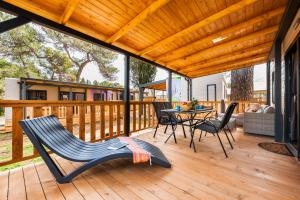 Glamping and Mobile Homes Lavanda Holiday Centre Bi VIllage