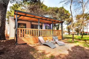 Glamping and Mobile Homes Lavanda - Holiday Centre Bi VIllage