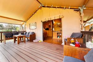 Glamping and Mobile Homes Lavanda - Holiday Centre Bi VIllage