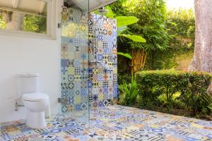 Chanteak Bali - White House 1