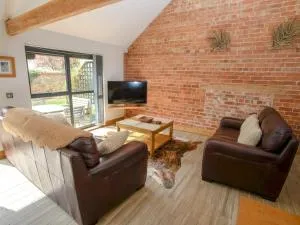 Pass the Keys Hemmel Barn - Ideal Family Getaway - Langton by Wragby