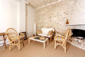 La Majorquine Arles Arènes