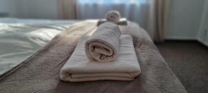 Lugas Apartman Miskolctapolca 2 Hálószoba 50m2 Dézsa és Jakuzzi közel a Barlangfürdőhöz