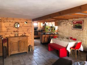 Maisons de vacances Gite avec sauna chez Chanchan a Dambach la Ville : photos des chambres