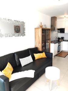 Apartment Aqui Todo Empieza - Pool view - Free WiFi - smart TV-Residence Senator