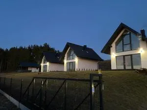 Domki U Zbyszka nad jeziorem z balią ogrodową! - Parszczenica