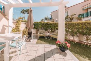 Pasito Blanco Holiday Home - Casa Yairan