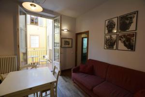 2 bedroom apartment with terrace in Florence - AbcFirenze.com