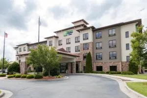 Holiday Inn Express & Suites Lexington North West-The Vineyard by IHG - Mocksville