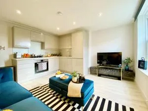 PERFECT CENTRAL LOCATION- 5 minutes from TOWER BRIDGE ! 8 minutes walk from tube - Bermondsey