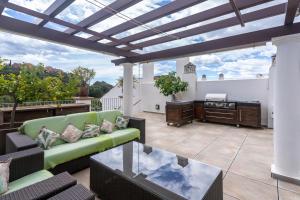 Beautiful penthouse with solarium