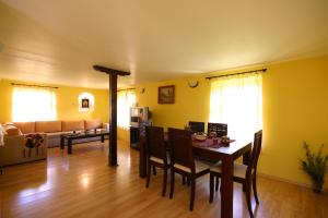 Private 4BR-2BA guest House Dryanovo with Pool and FREE Parking