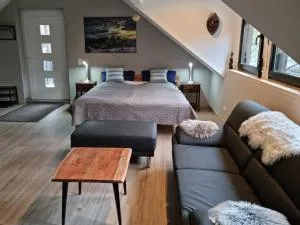 Ruhige Unterkunft - Dachterasse und Panoramablick - Effeln