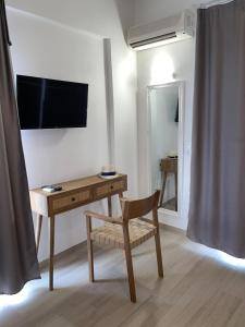 Gennadi Beach Apartments