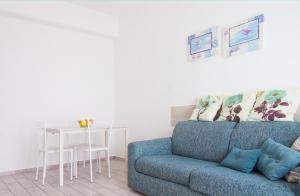 Carolas Home - Goelba