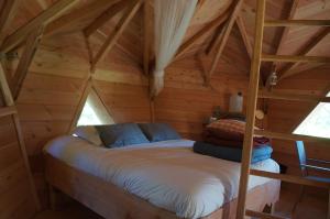 Chalets Cabanes des Volcans : photos des chambres