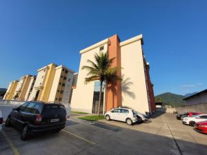 Apto Sun Way com piscina e Churrasqueira