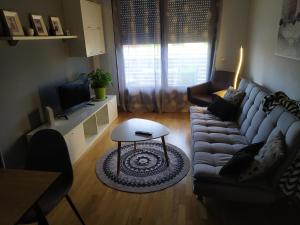 Apartamento Medrano terraza y vistas a 5 minutos del centro en coche ideal para mascotas