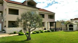 Family friendly apartments Kim - by TA Leut Agency