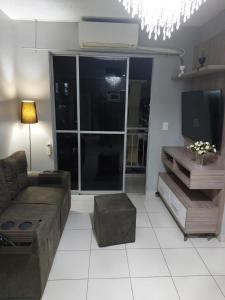 Apartamento a 8 Km do aeroporto e a 13 Km da praia da PontaNegra, próximo aos restaurantes fluantes
