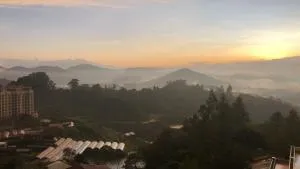 BIG BIG 3 Bedroom Apartment at Equatorial Hill Resort - Kuala Lipis