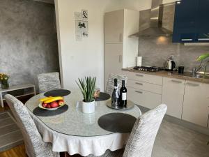 Apartment Nera Makarska