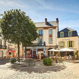 Appartements * LE CHAMARELLE * Hyper Centre Auray * : photos des chambres