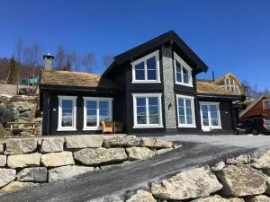 Holiday cottage with 4 bedroom on 145m² in Sogndal - Leikanger