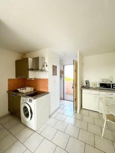 Cap dAgde Antinea, Plage Rochelongue, Piscine et Parking