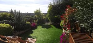 A 50 m de la plage et du port !