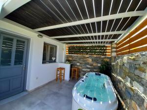 Blue View Villa Apartment #3 With Jacuzzi