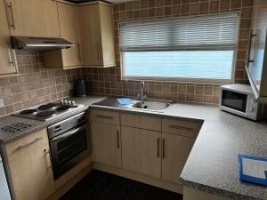 Surfs Up Lodge - Westward Ho!