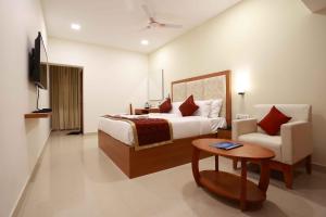 HOTEL BLUEMOON