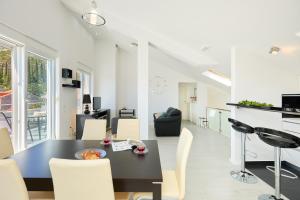 Blue Bay Apartment