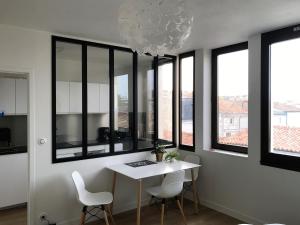 Appartements Appartement Saint-Nicolas : photos des chambres