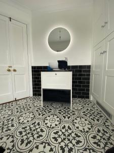 NEW LISTING Faye’s Place