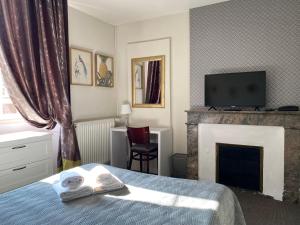 Hotels Hotel Saint Yves : photos des chambres