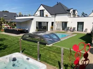 Villa Charles & Ashton - Le Tour-du-Parc