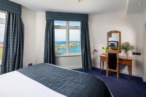 Superior Double with Sea View room in Atlantic Hotel Newquay