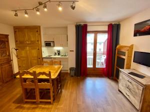 Appartements Studio Brides les Bains Savoie : photos des chambres