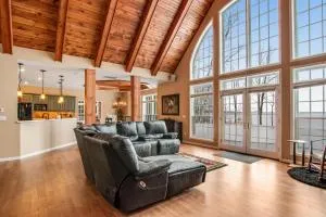 North Twin Lake House - Iron River