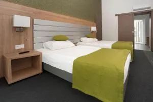 Kalinowe Pola Golf Village - 尼苏利采